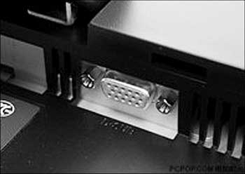2、VGA輸入接口