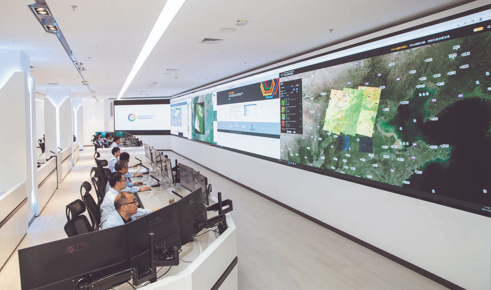 新基建、商圈裸眼3D，2022年顯示市場第二增長曲線？